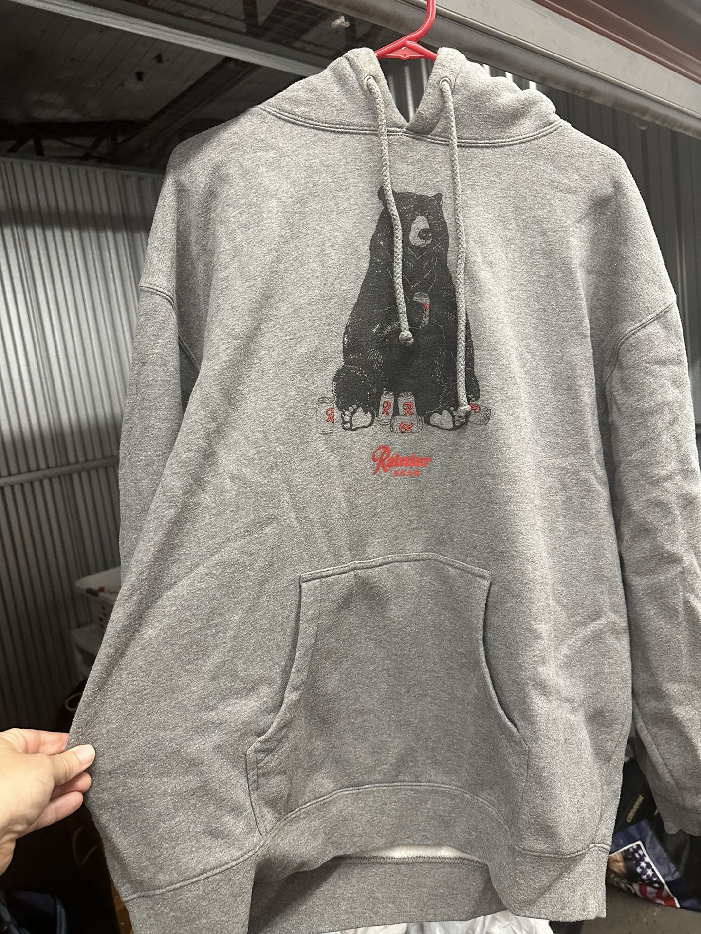 Men’s Casual Industries Rainier Bear Hoody XL