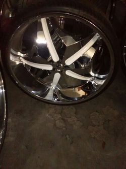 Don't bother if you don't have two racks Brand new rim and tire 5 lug Universal 28 Chevy fit