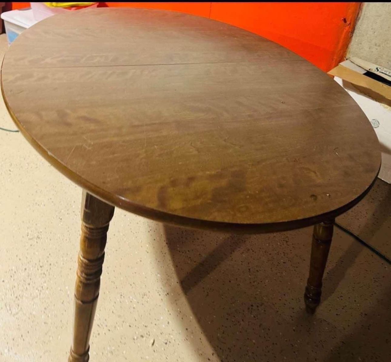 wooden dining table only $99/ pickup today 