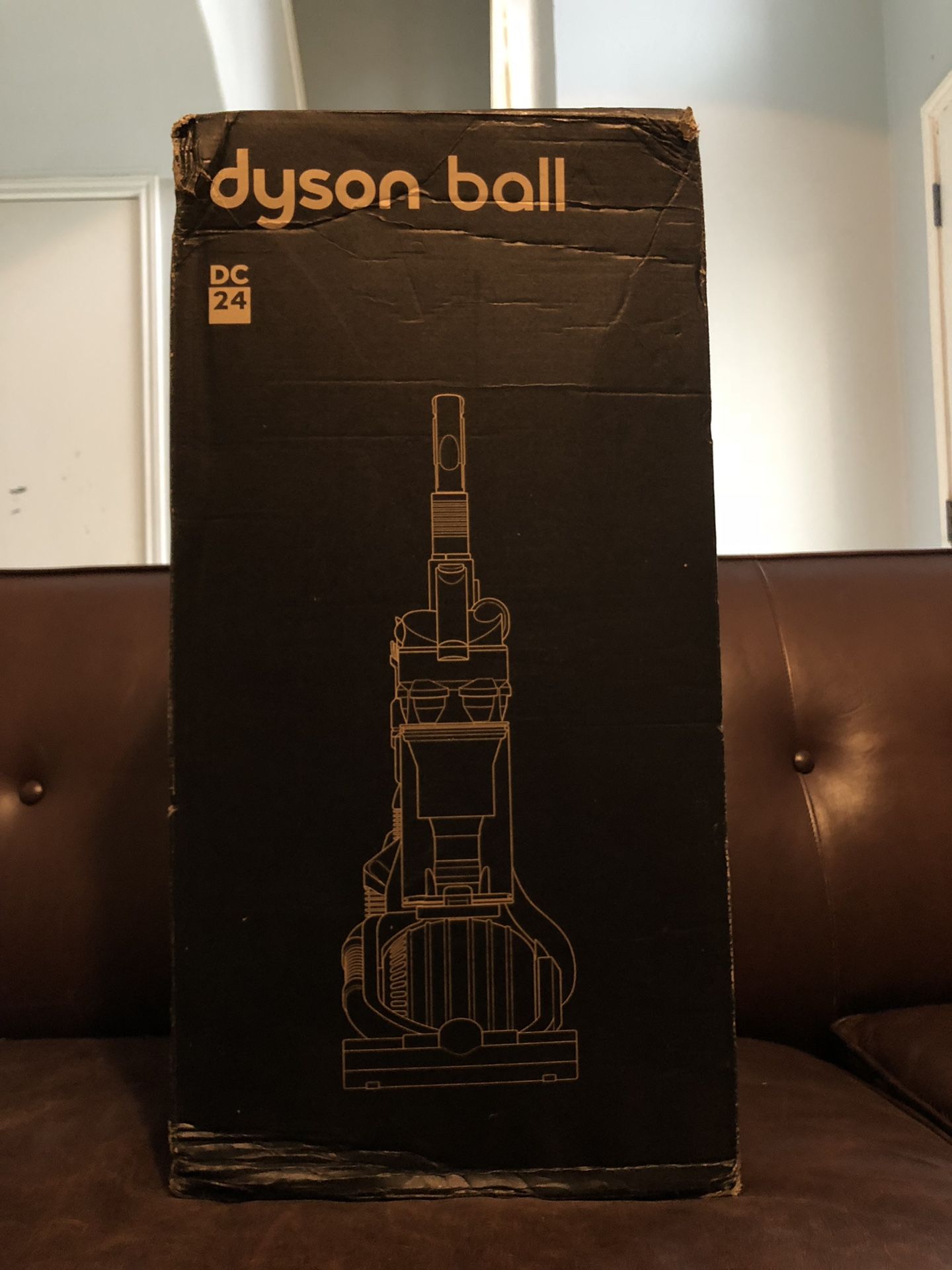 Dyson ball DC 24 vacuum NEW