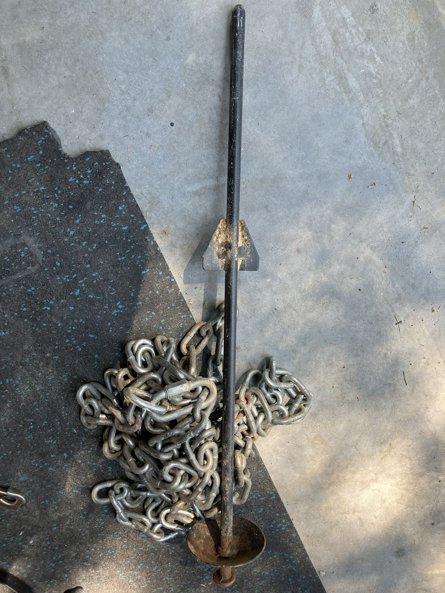 Heavy Duty Dog Ground Post