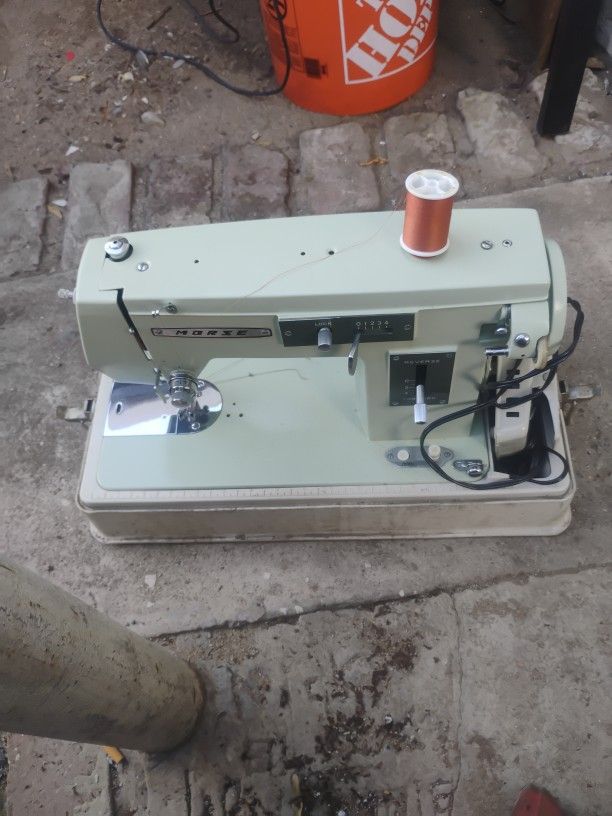 Electric Morse Sewing Machine Vintage Storage Case