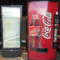 Coke Machine & CocaCola Fridge