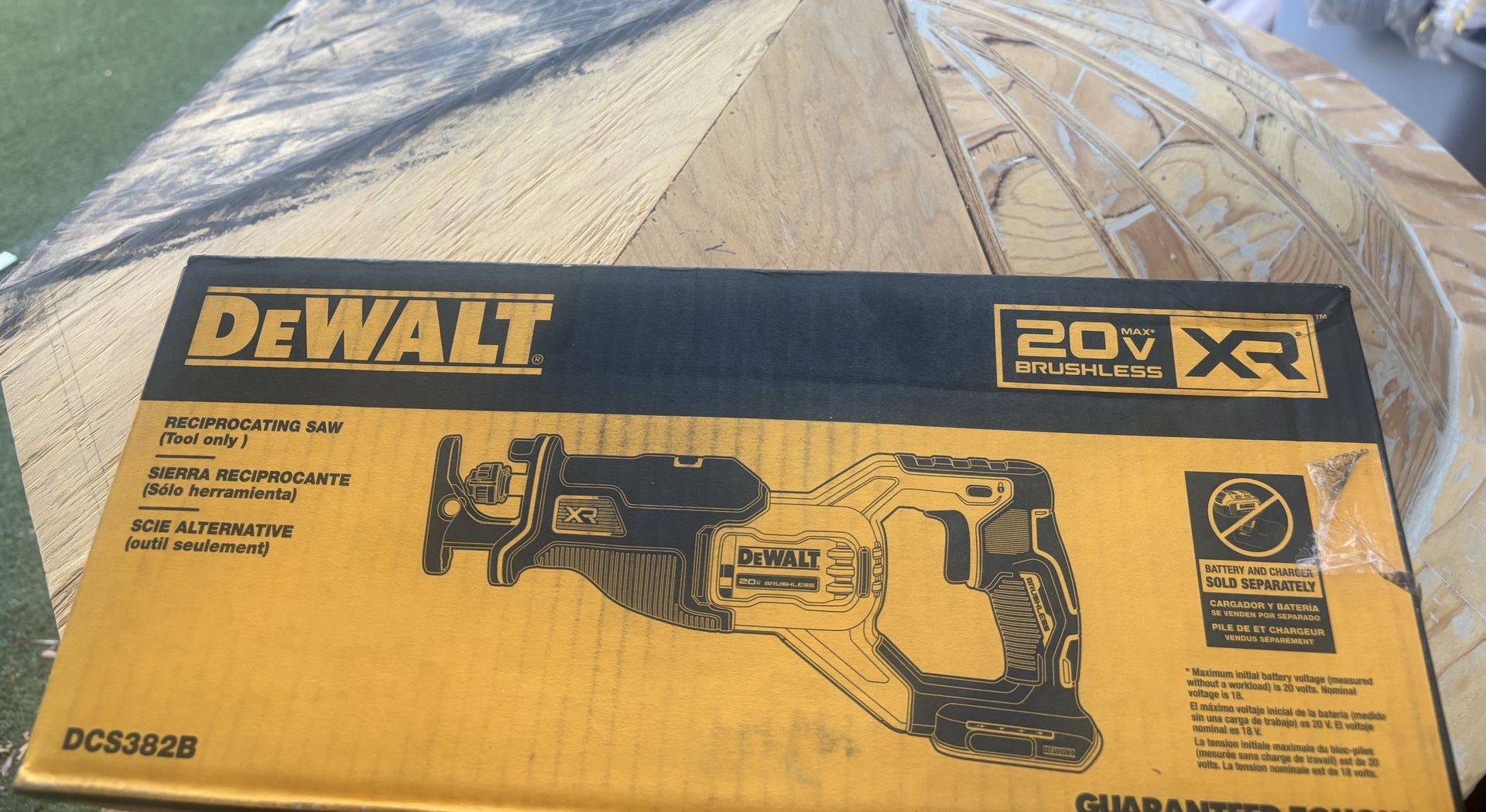 DEWALT 20V MAX Cordless Brushless Reciprocating Saw (Tool Only)