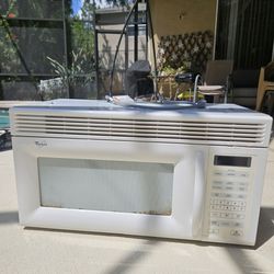 Over The range Whirlpool microwave oven. Perfect working condition