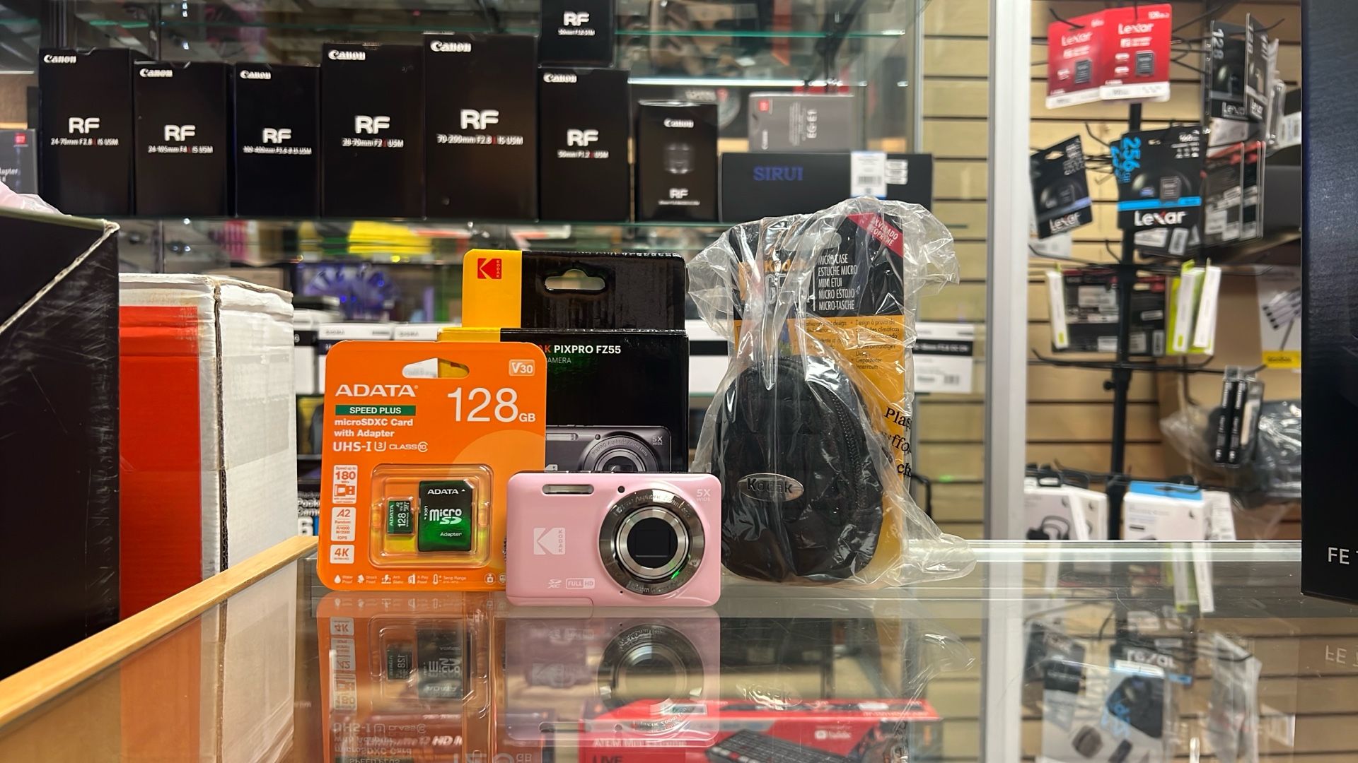 Kodak PIXPRO With Bag And 128gb SD Card