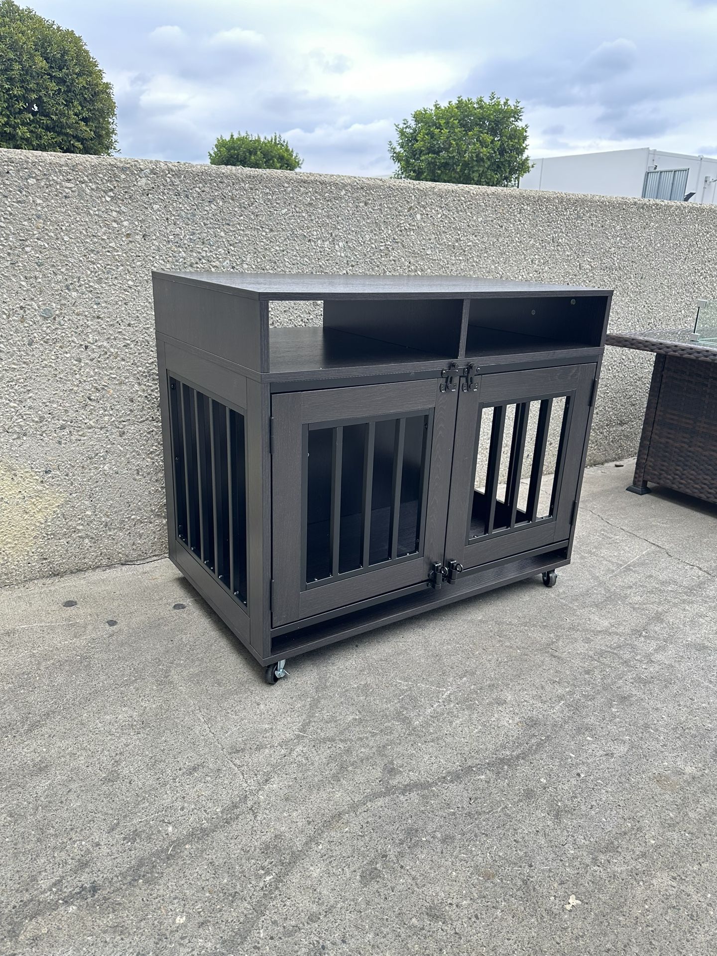 Indoor Dog Crate Dog House