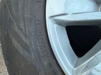 255/70R17 Tire on Silver Alloy Wheel
