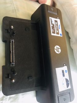 HP docking station with power cord