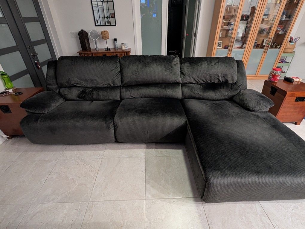 Power Reclining Couch
