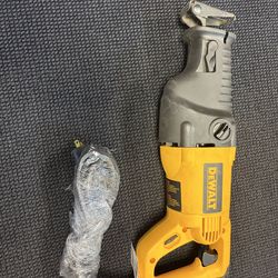 DEWALT RECIPROCATING SAW