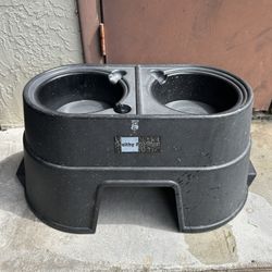 PET FEEDER PET DINER 