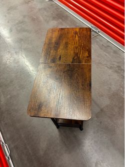 Shelf/table