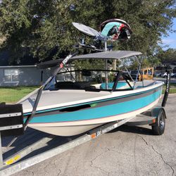 1990 Correct Craft Ski Nautique