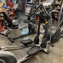 Sports Art E822 Elliptical Only $100 