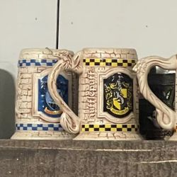 Universal Studios Magical World Harry Potter 4 House Cups Stein Tankard 16 0z