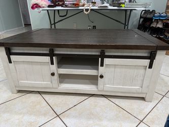 Farmhouse Coffee Table with Sliding Barn Doors