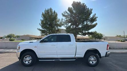 2020 Ram 2500 Crew Cab
