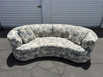 Drexel Heritage Kidney Living Room Sofa