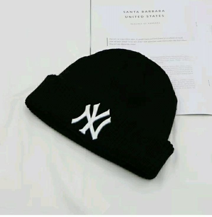 New Black Knitted Beanie With White NY Logo