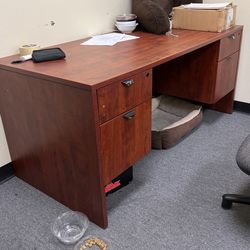 Office Desk With Chairs