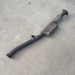 Oem 04-07 Sti Midpipe