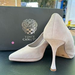 Vince Camuto Puntolis Suede Pointed Toe Heels Almond Beige Size 8M Pumps