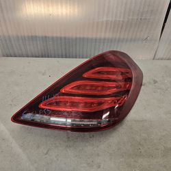 Mercedes S-class 2014 2015 2016 2017 Right Tail Light S63 S550 S600