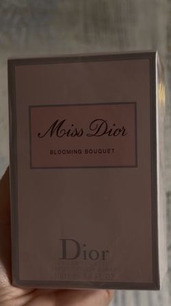 Miss Dior women’s perfume
