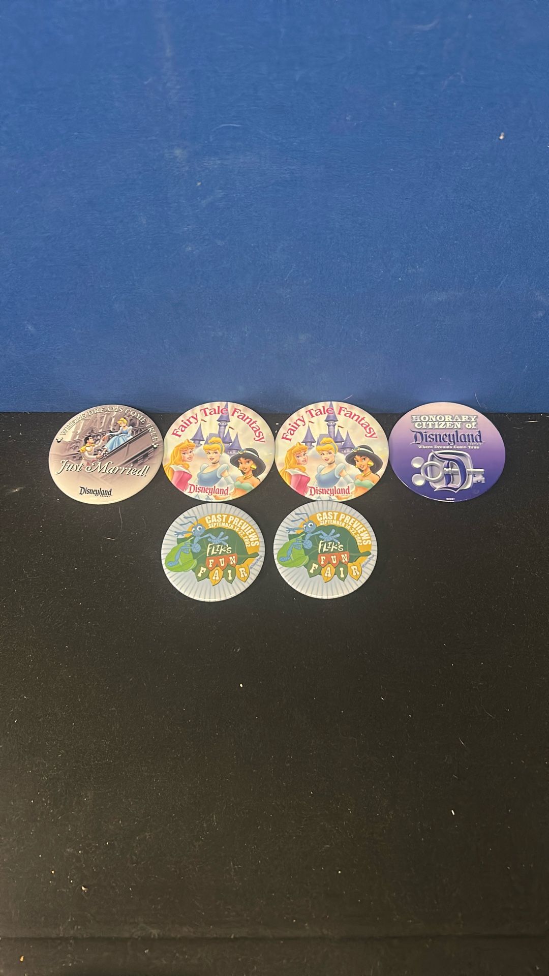 6 Disney Pins