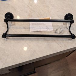 Extendable Double tower Bar In black