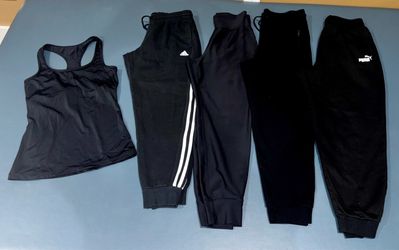 Women’s teen medium athletic joggers and top