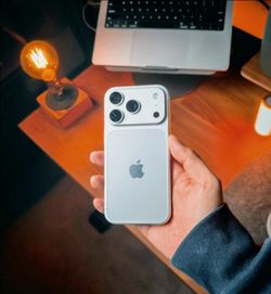 Apple iPhone 18 Pro Max Silver 256GB