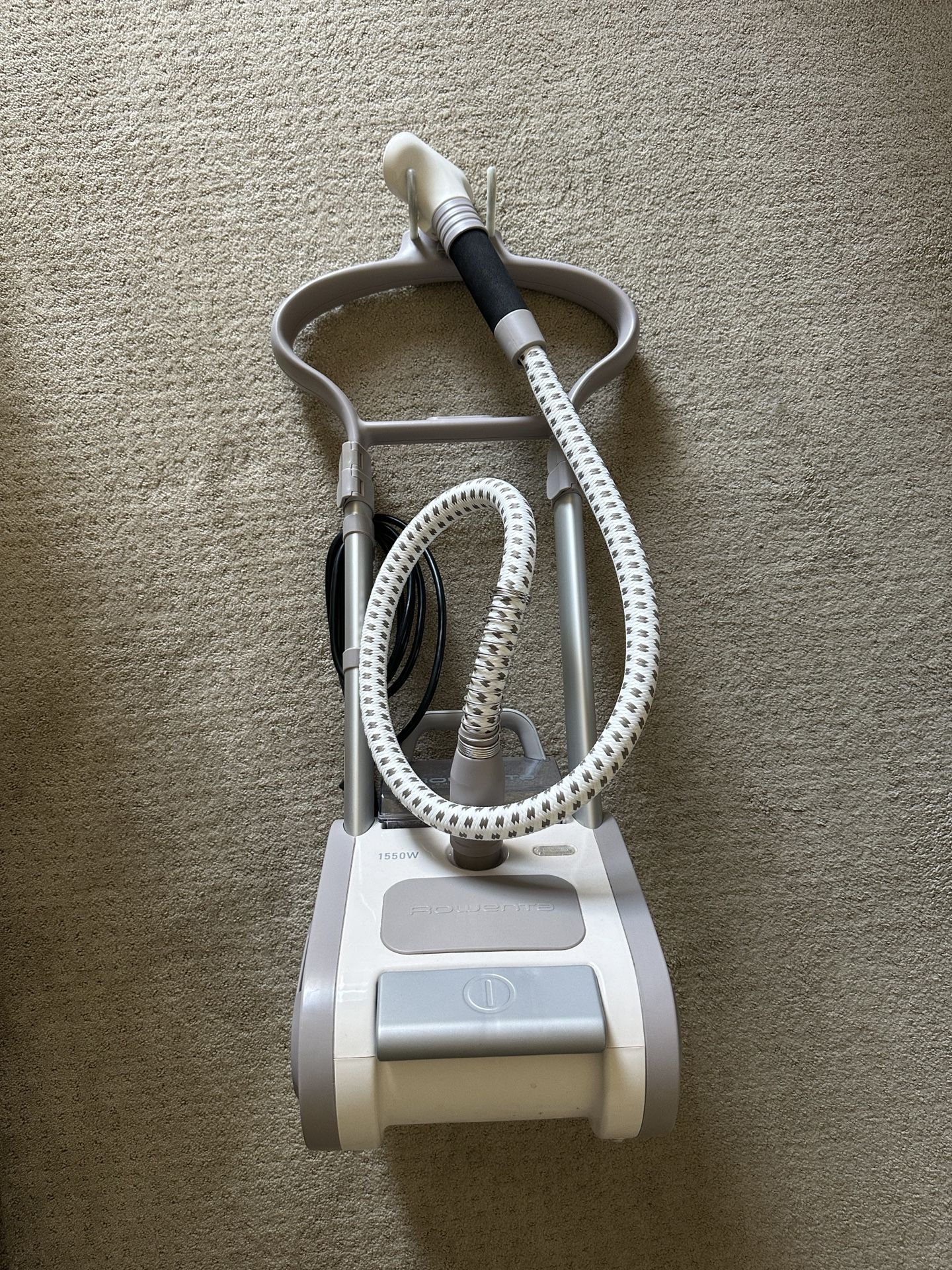 Rowenta Precision Valet Full Size Garment Steamer 1550 Watt