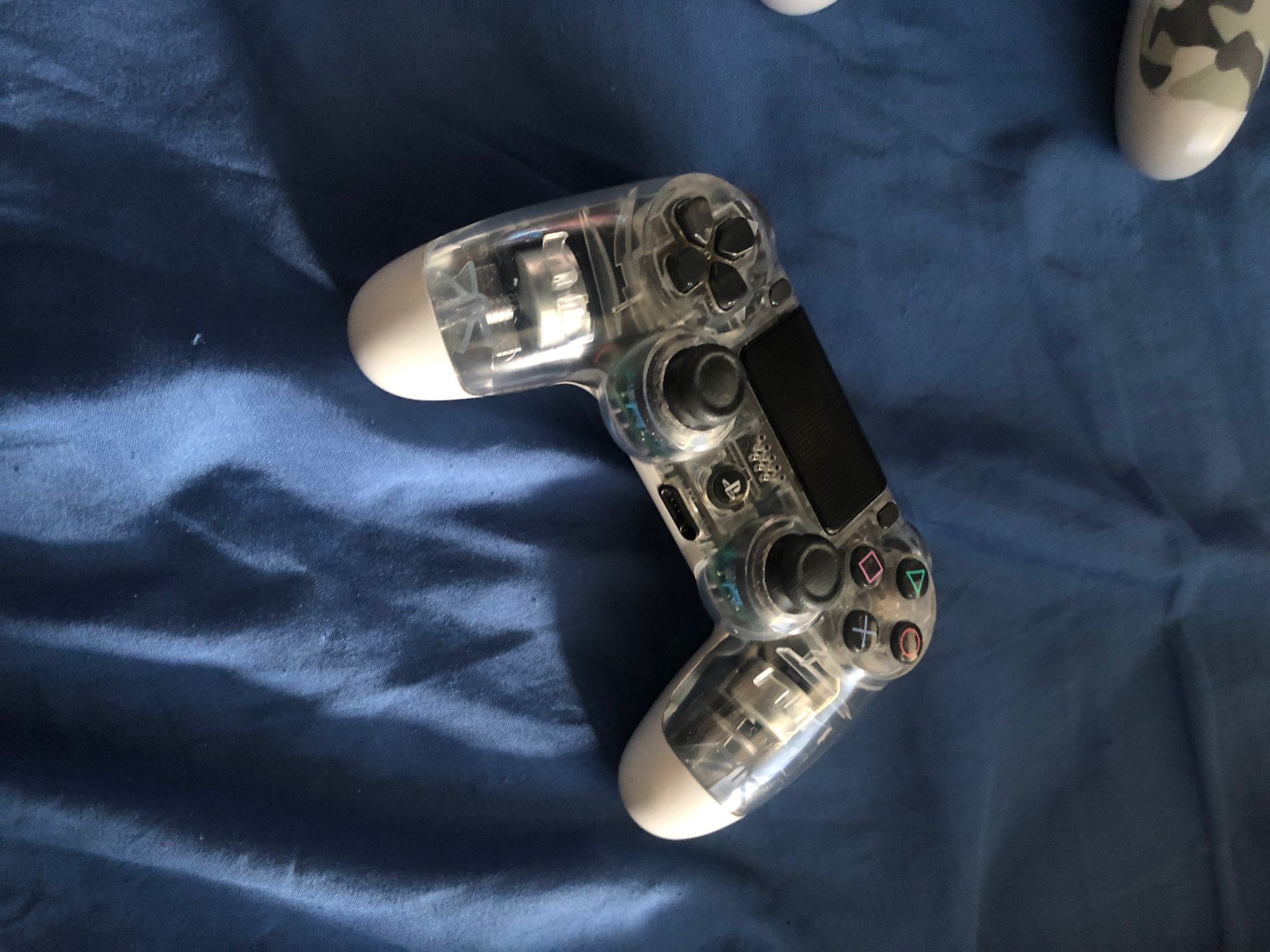 PS4 Controller