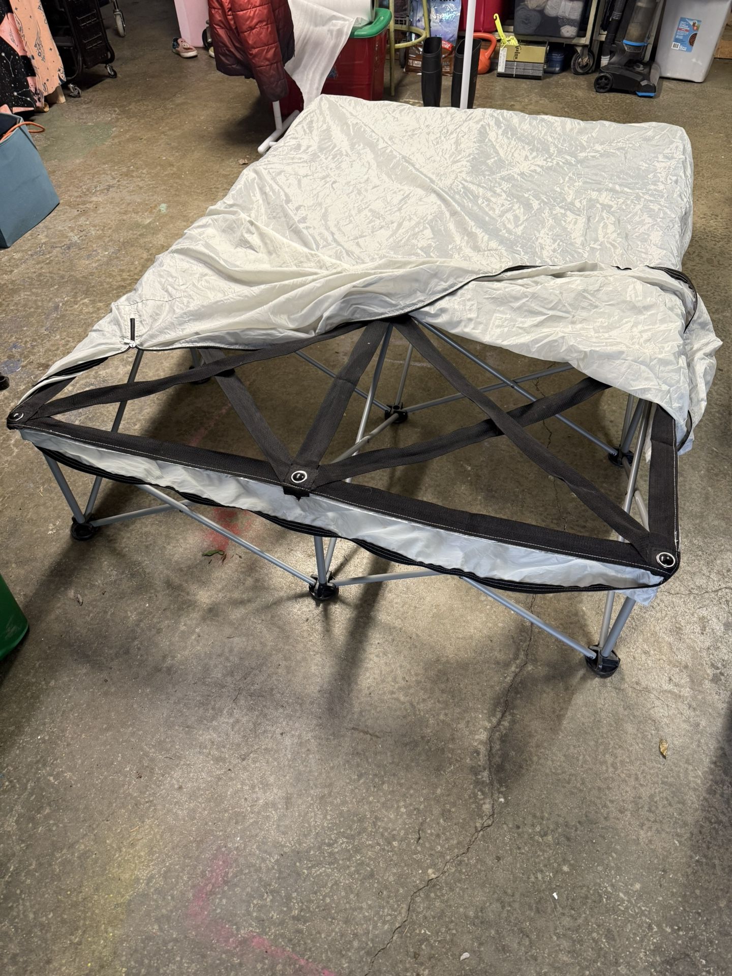 Anywhere Queen Foldable Bed Base 