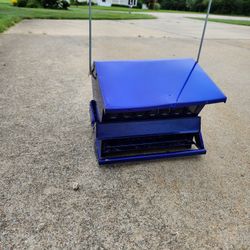 Bird Feeder - Squirrel Proof