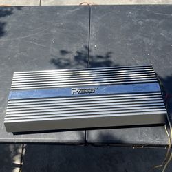 amplifier 2500 w