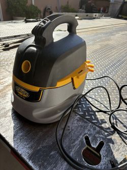 Stinger Wet Dry Vac