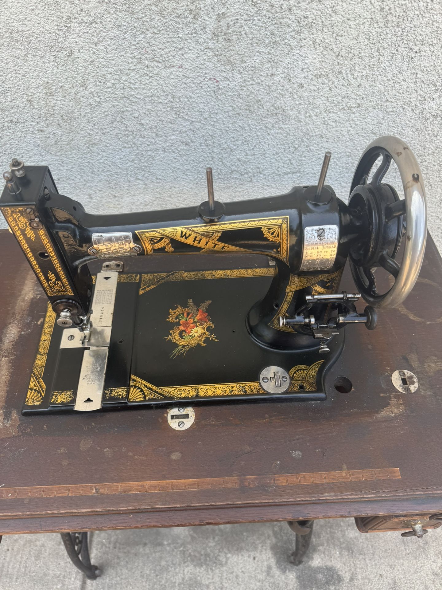 White Sewing Machine