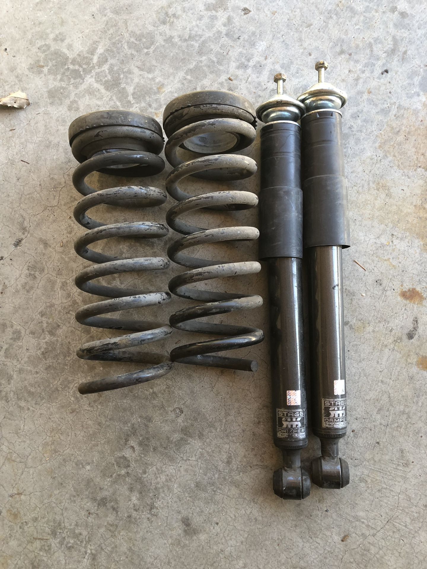 1991-1999 mercedes s class w140 s320 s420 s500 s600 rear shocks and springs