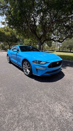 2023 Ford Mustang Premium