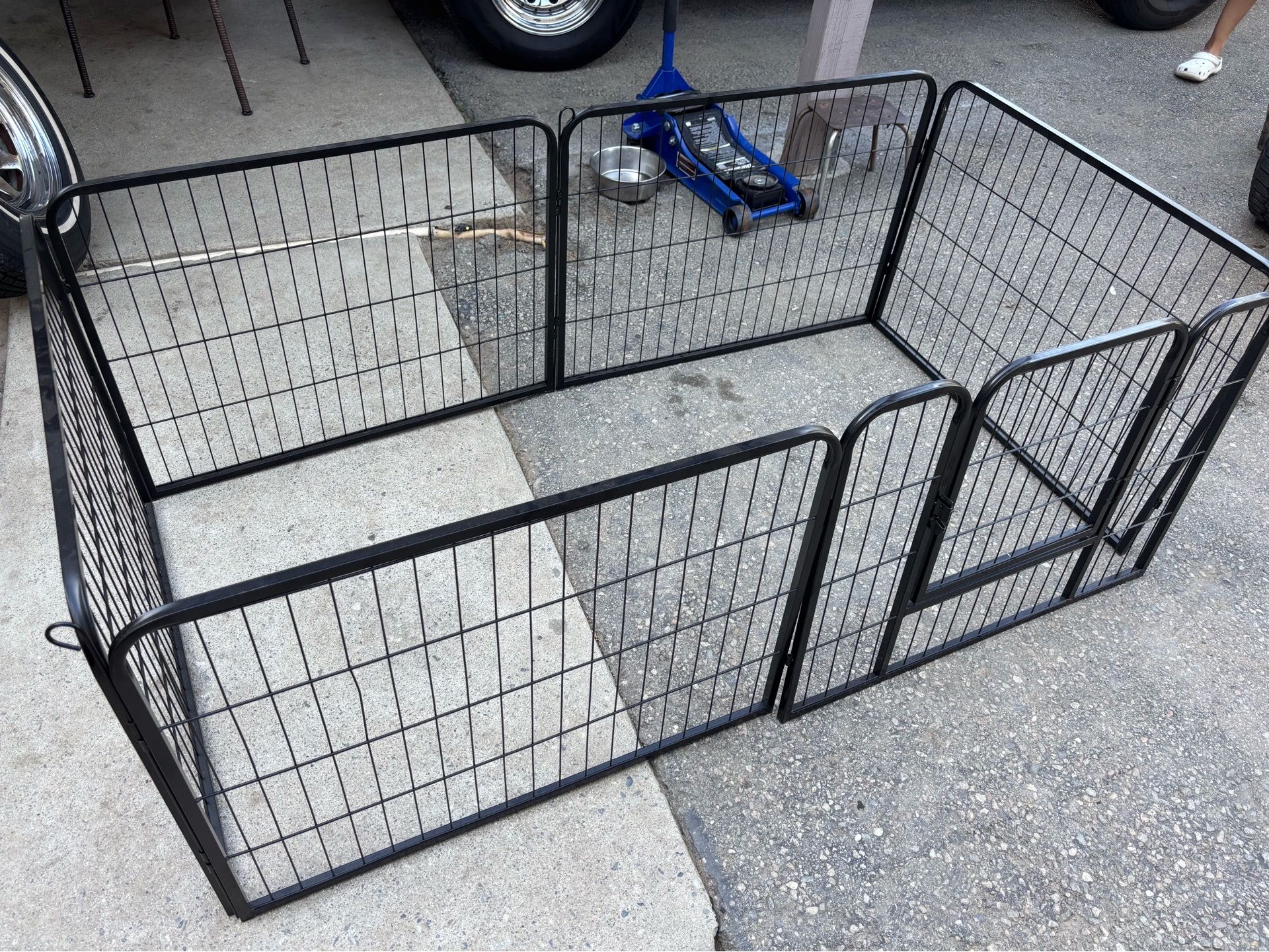 Dog play pen