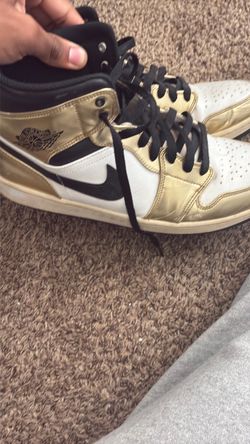 Air Jordan 1 mid metallic se