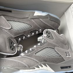 Jordan 5 wolf grey size 10.5
