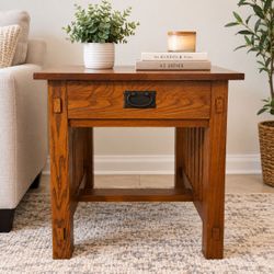 Nichols & Stone Mission Oak End Table