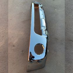Nissan Frontier Front Bumper OEM 2005 2006 2007 2008 2009 2010 2011 2012 2013 2014 2015 2016 2017 2018 2019 2020 2021 (fog light holes)