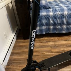 GO TRAX Electric Scooter