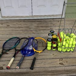 tennis rackets tennis balls set