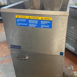 Pitco Deep Fryer With Wheels And Break 